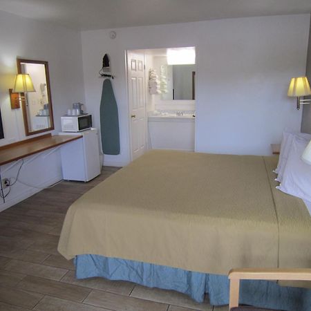Cassville Budget Inn エクステリア 写真