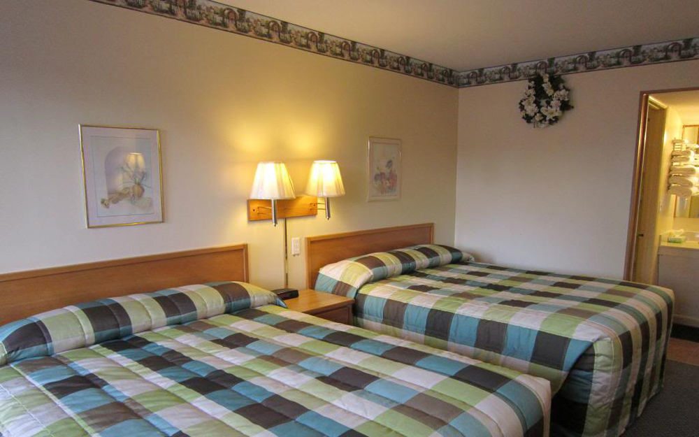 Cassville Budget Inn エクステリア 写真