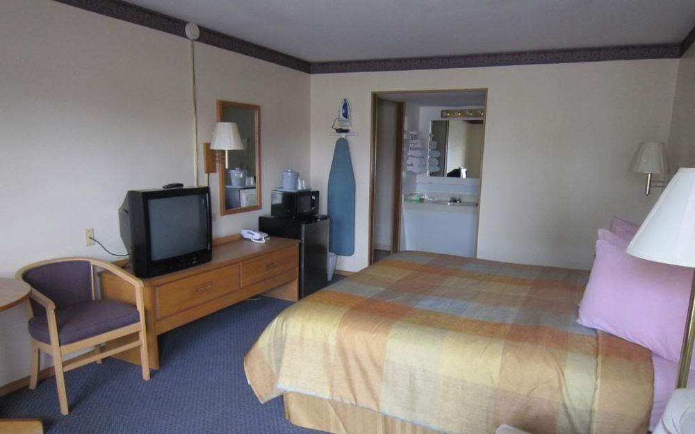 Cassville Budget Inn エクステリア 写真