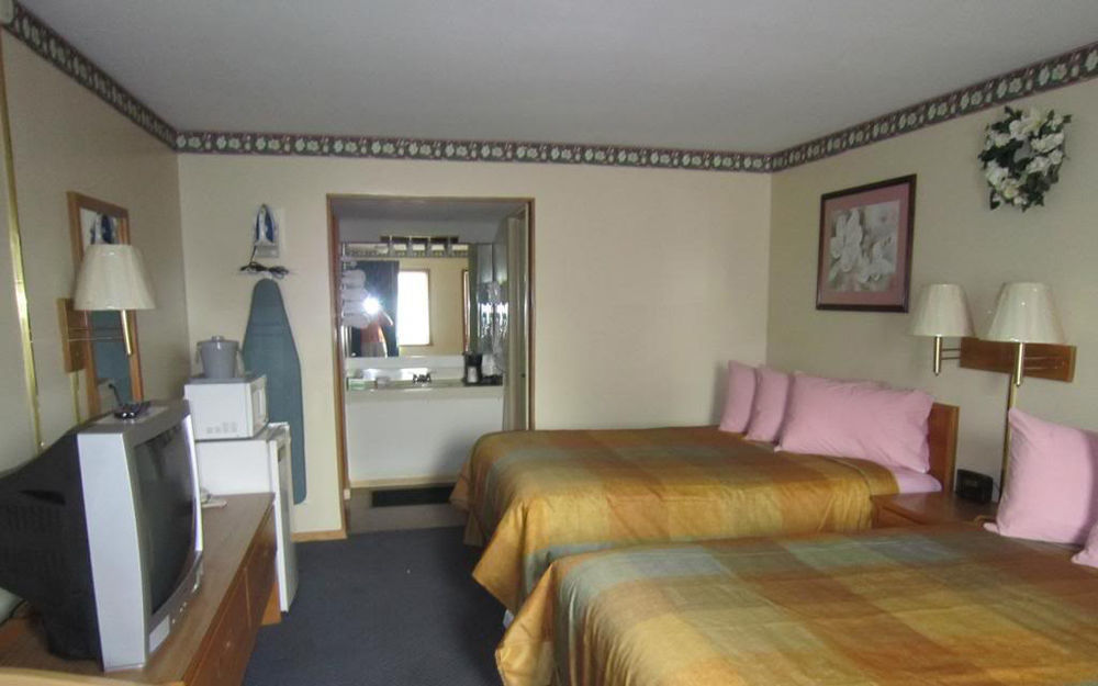 Cassville Budget Inn エクステリア 写真